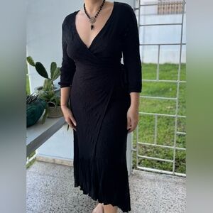 Elegant Black Wrap Dress By Carly Jean Los Angeles Large